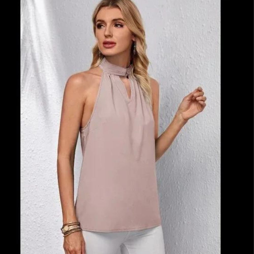 WOMEN'S Button Neck Halter Top